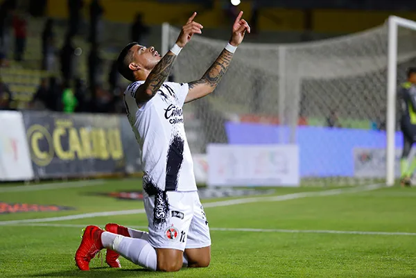 IMAGO7 Gustavo Bou tras un gol con Xolos