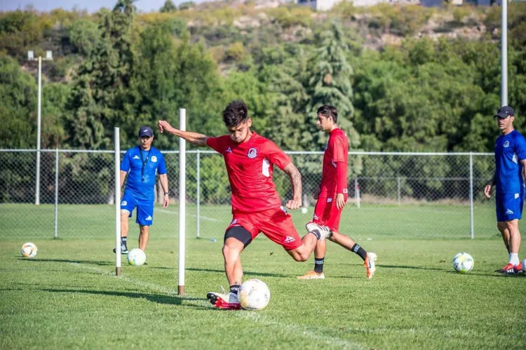 Shayr Mohamed, durante un entrenamiento con el San Luis