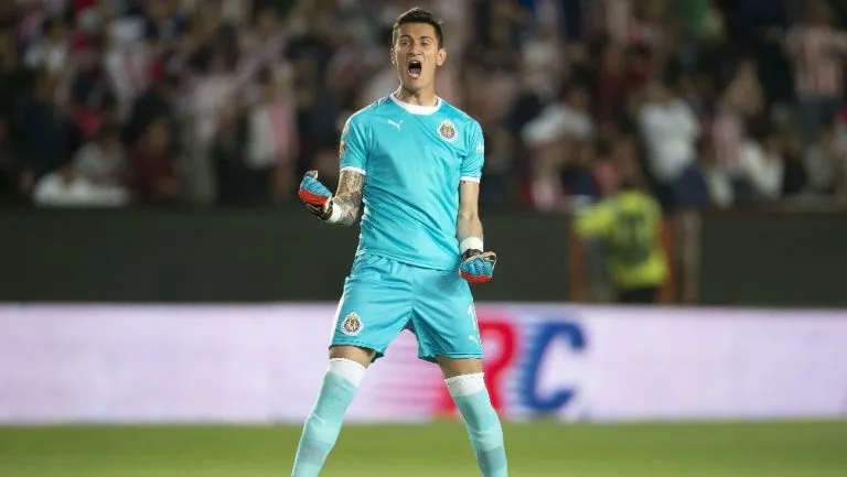 MEXSPORT Raúl Gudiño celebra una anotación frente a Pachuca