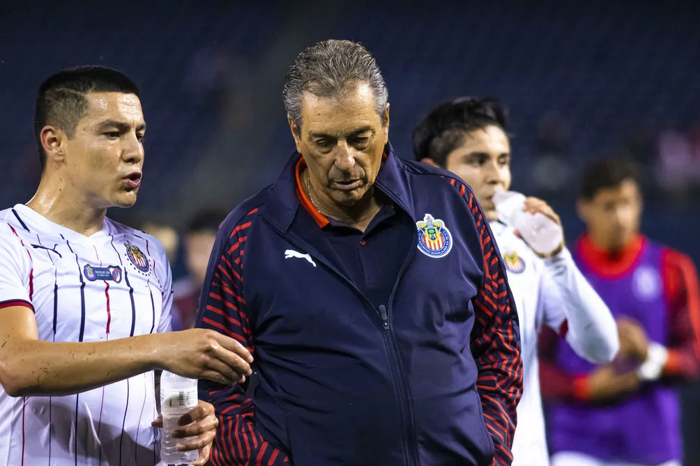 Tomás Boy lamenta la derrota de Chivas contra River Plate