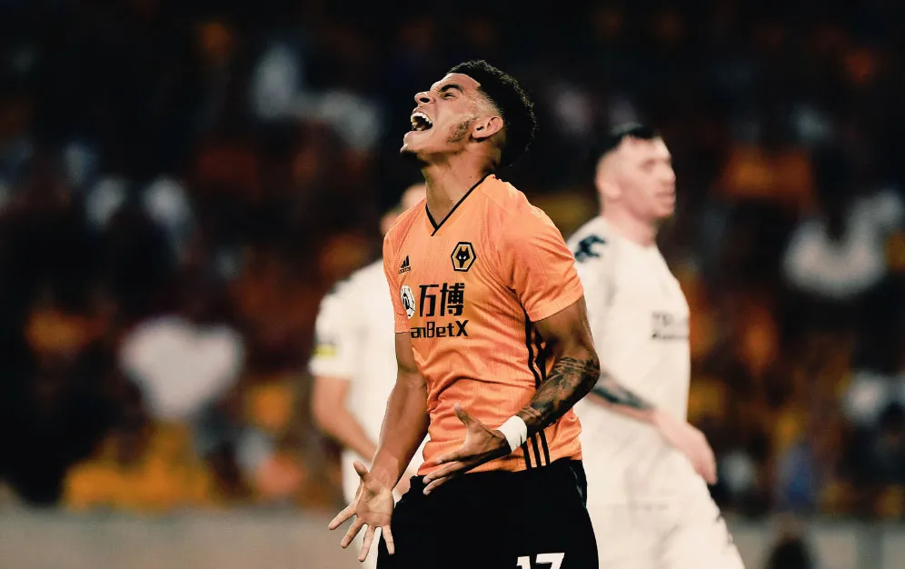 TWITTER @WOLVES Morgan Gibbs-White lamenta una falla