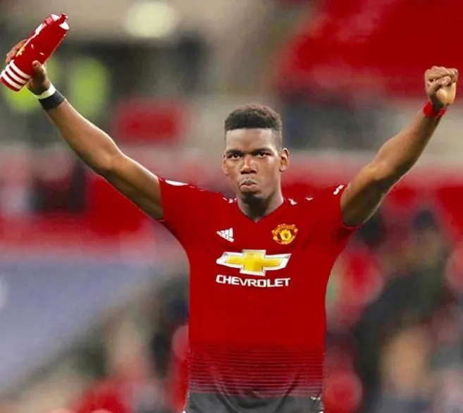 INSTAGRAM @PAULPOGBA Pogba levanta los brazos en un juego del Man Utd