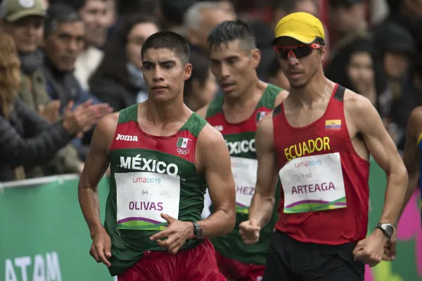 MEXSPORT Andrés Olivas durante la carrera de 20 kilómetros