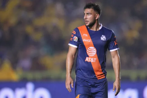 Cavallini durante un encuentro con Puebla