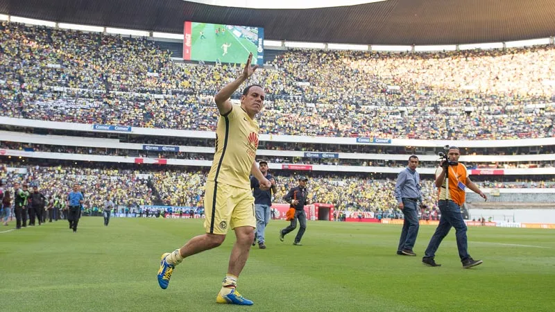 Cuauhtémoc Blanco se despide de los fans azulcremas