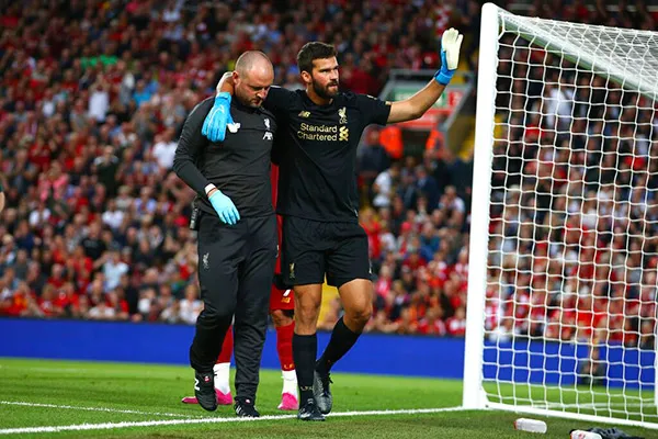 AP Alisson Becker se despide de la afición