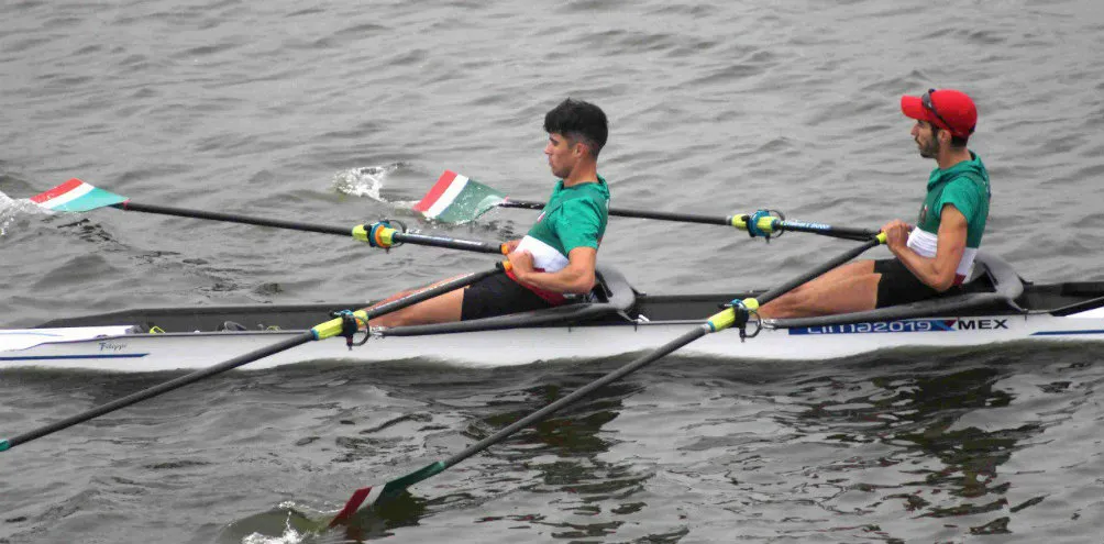 La dupla mexicana durante la competencia