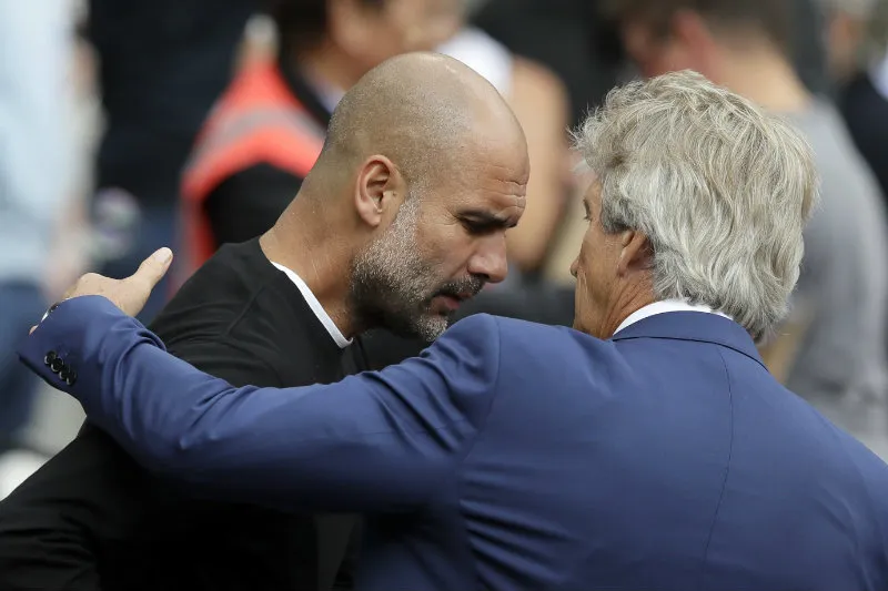 Guardiola y Pellegrini se saludan