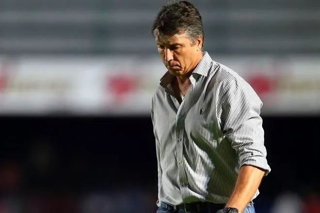 MEXSPORT Siboldi se lamenta tras una derrota del Veracruz