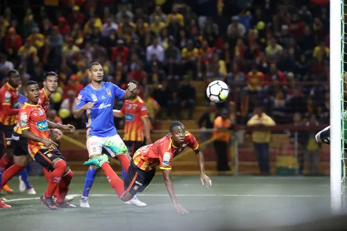 Timothée Kolodziejczak cuando jugaba en Tigres