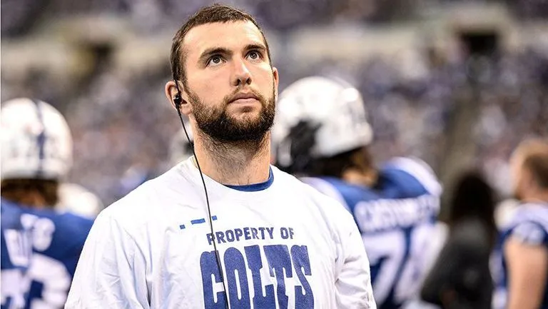 Andrew Luck en un partido con los Colts