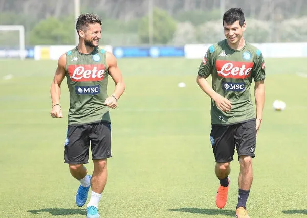 Dries Mertens e Hirving Lozano en trabajo físico