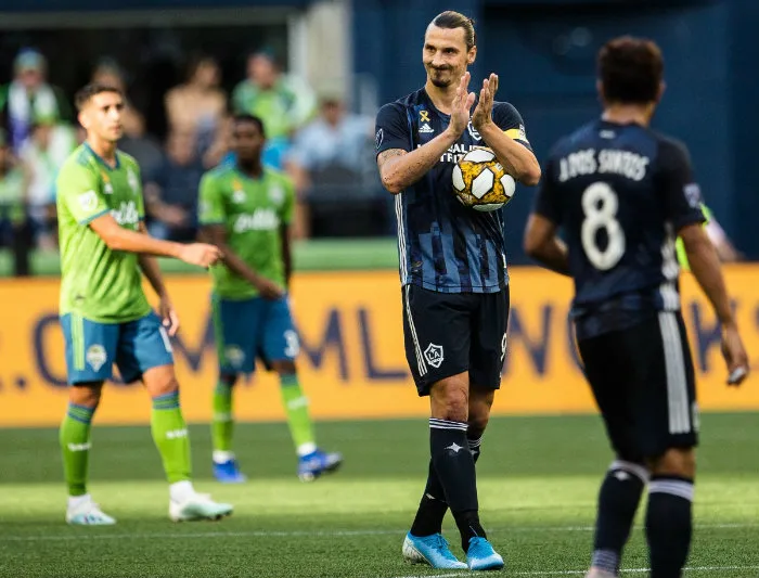 AP Zlatan, en el partido contra Sounders