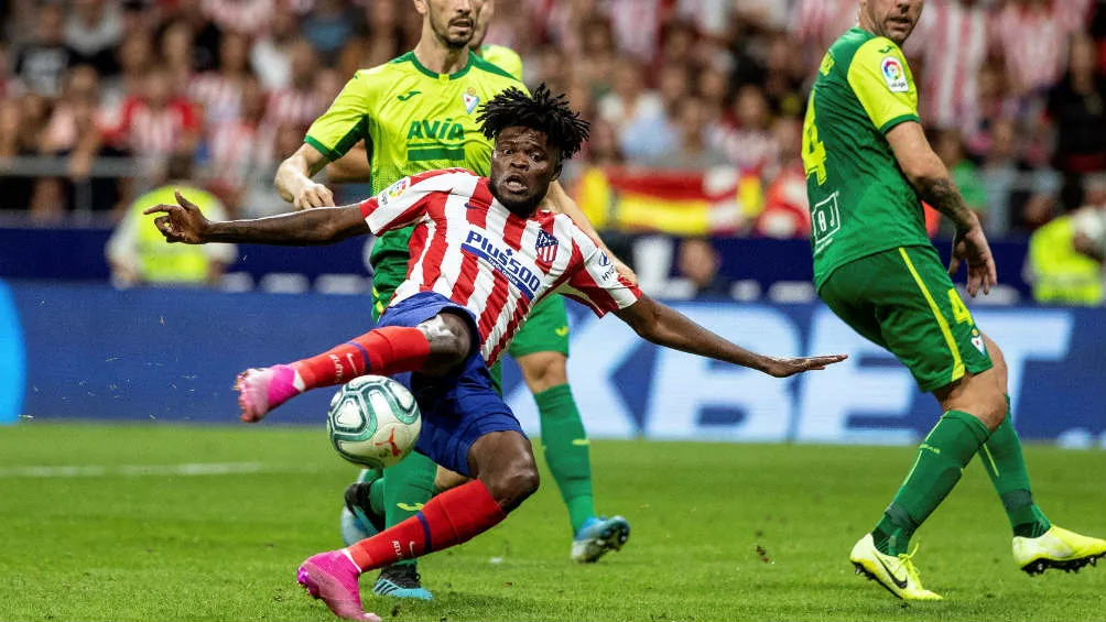 Thomas Partey anota el gol de la victoria sobre Eibar