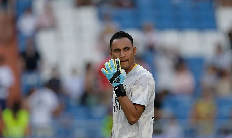 Keylor Navas en un calentamiento con el Real Madrid