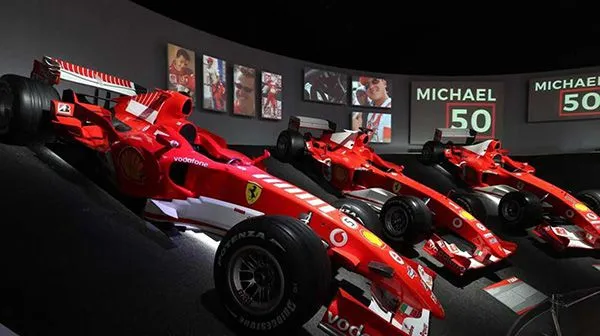Ferrari ya incluso dedicó una exposición a Schumacher