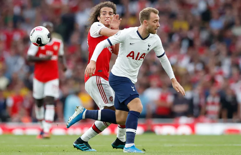 Eriksen, durante un duelo contra el Arsenal