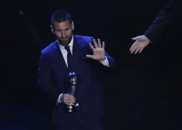 Messi tras recibir el The Best
