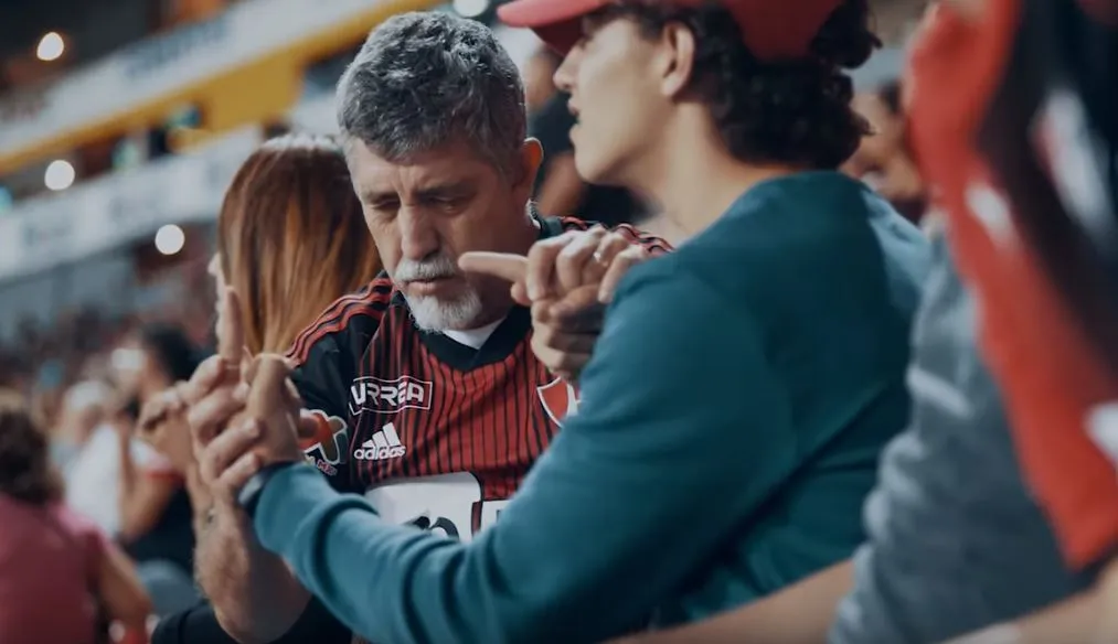 YOUTUBE ATLASFC Don Pepe vive al máximo los juegos de Atlas