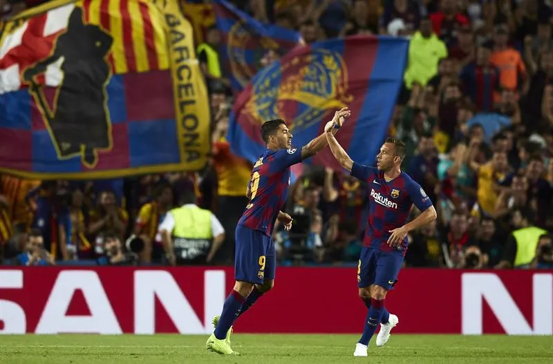 EFE Festejo de Luis Suárez en el Camp Nou