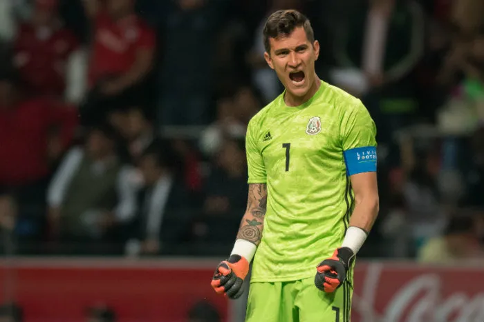 IMAGO7 Gudiño festeja gol del Tri