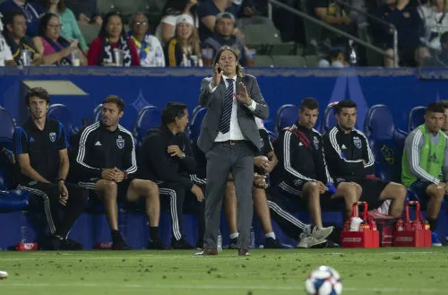 Matías Almeyda durante un juego de San José