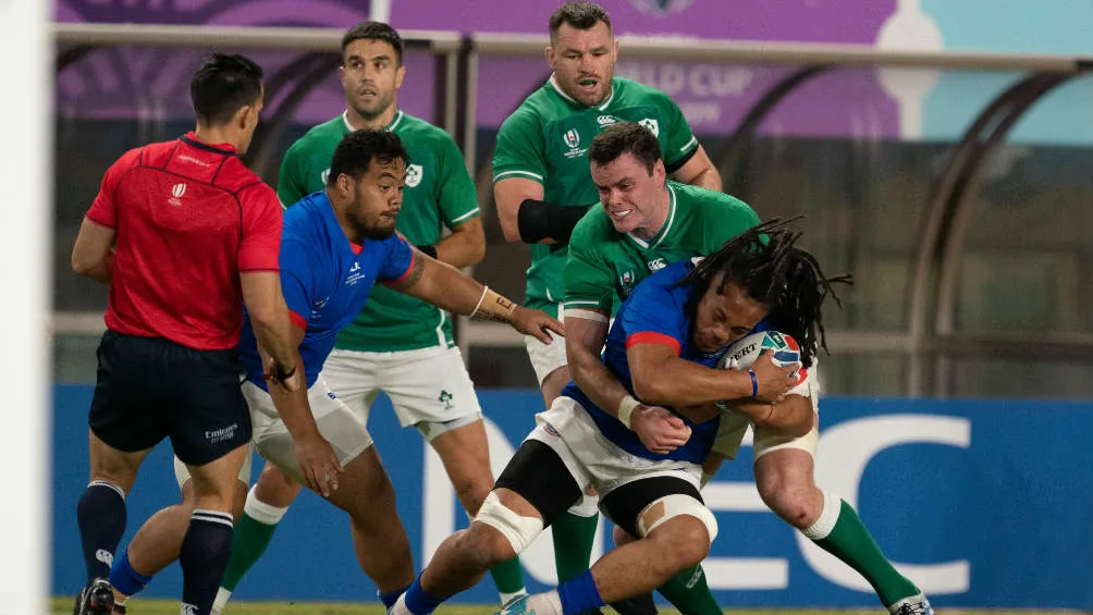 EFE Irlanda y Samoa durante un juego en la Copa Mundial de Rugby