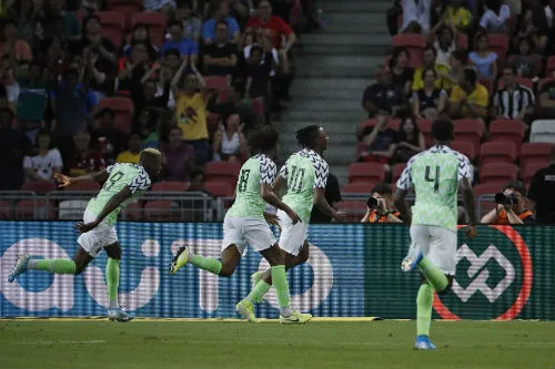 EFE Jugadores de Nigeria celebran un gol ante Brasil
