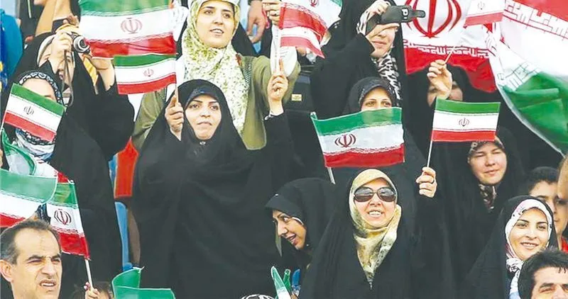 ESPECIAL Mujeres apoyan el Campeonato Femenino