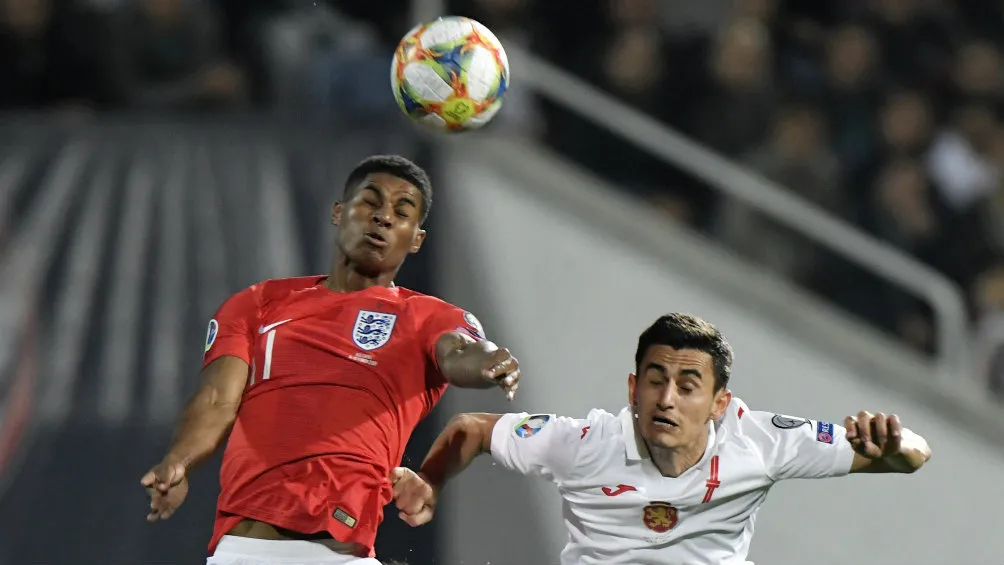 Marcus Rashford fue uno de los jugadores insultados por la afición