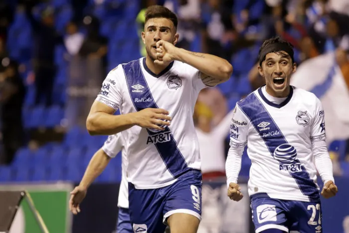 IMAGO7 Cavallini, en festejo con Puebla