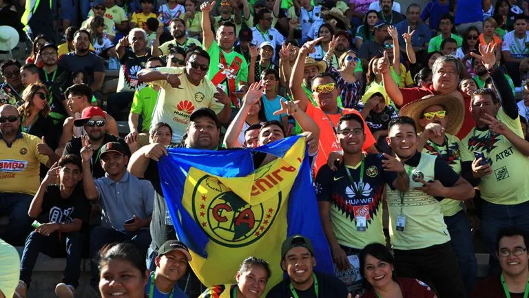 IMAGO7 Aficionados de América, previo a juego contra Bravos