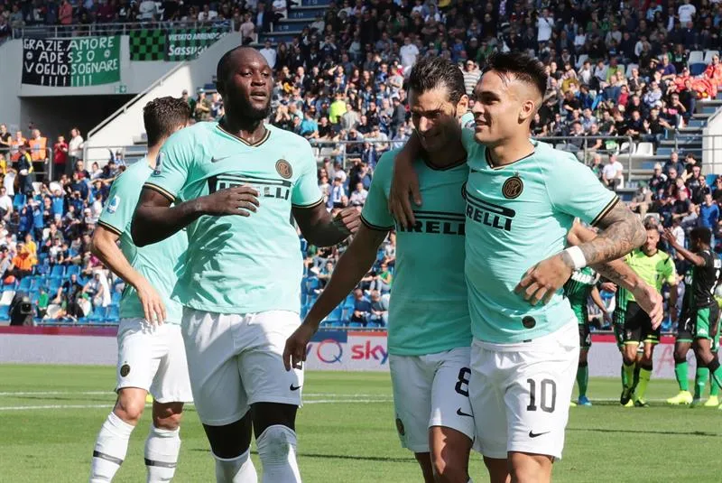 EFE Festejo de Lautaro Martínez