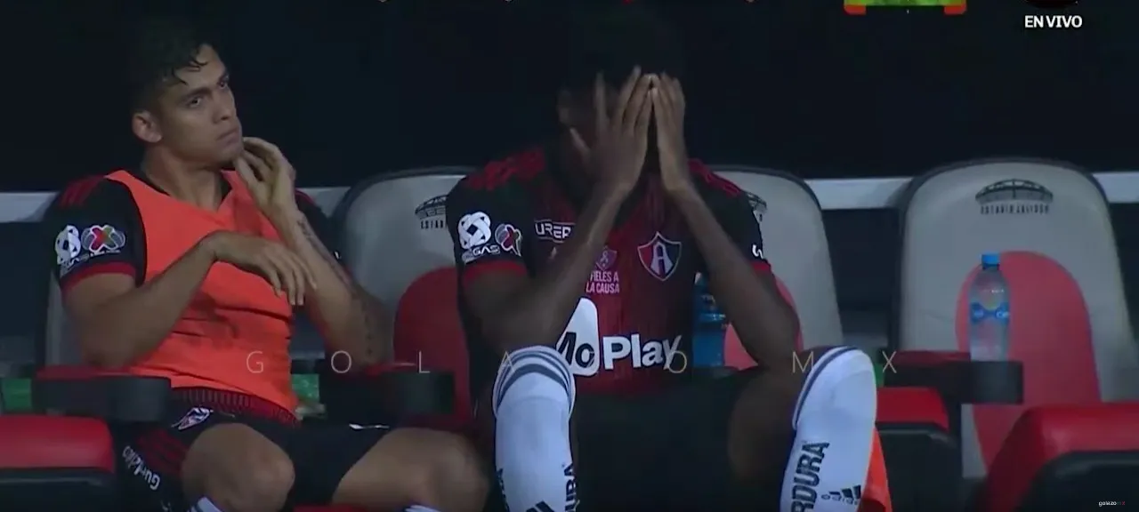 ESPECIAL Segura no pudo contener las lagrimas y rompió en llanto