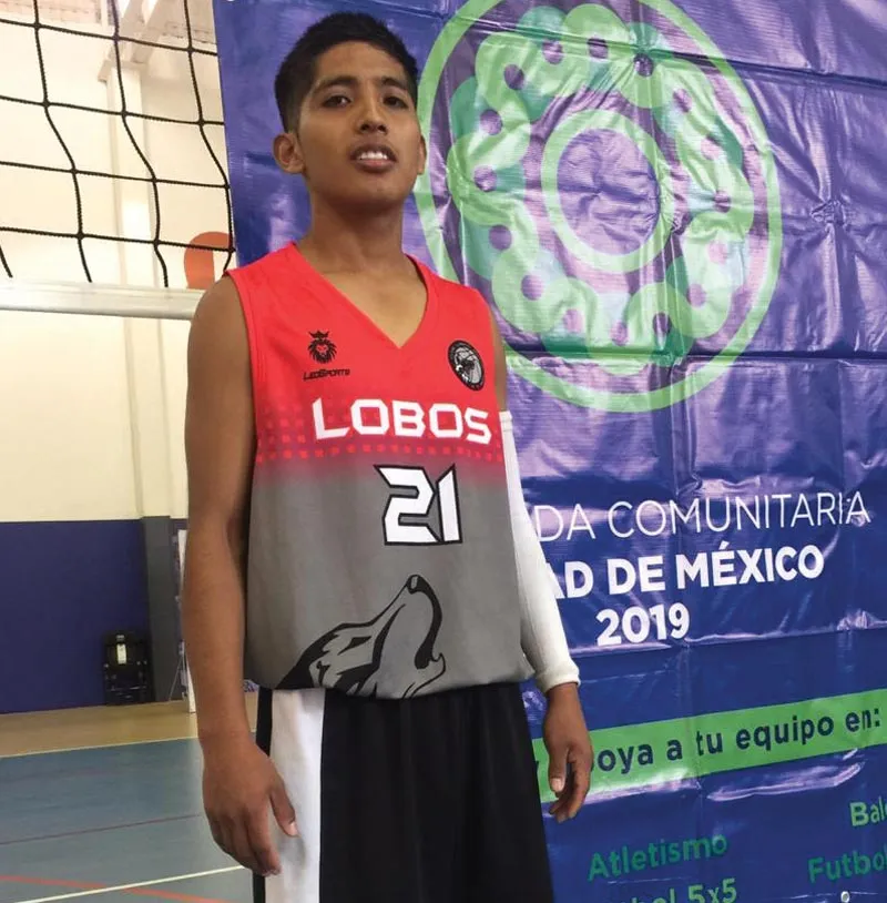 Brandon Luis Sánchez, pieza clave del Club Lobos