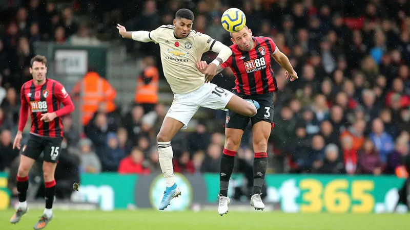 Así se peleó el balón en el Man United-Bournemouth