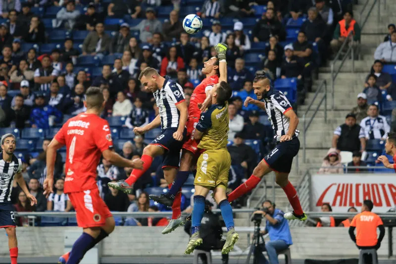 IMAGO7 Sebastian Jurado atajando jugada