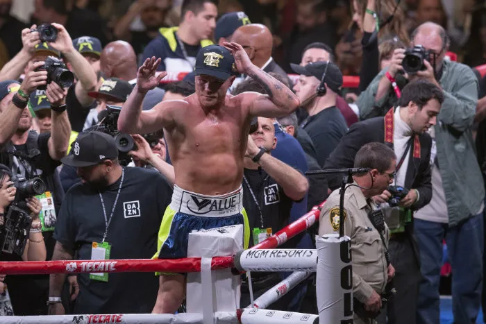 MEXSPORT Canelo Álvarez, en celebración