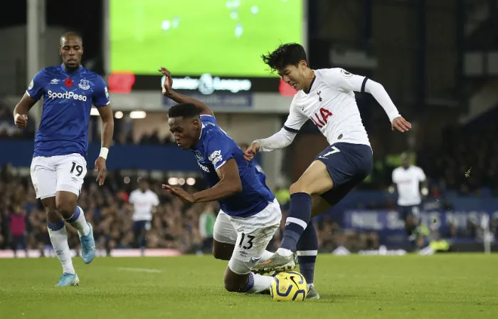 AP Son Heung-min, durante el partido ante Everton