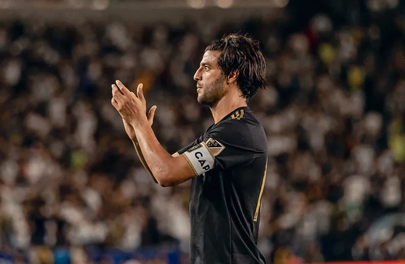 AP Carlos Vela celebra un triunfo de Los Angeles FC