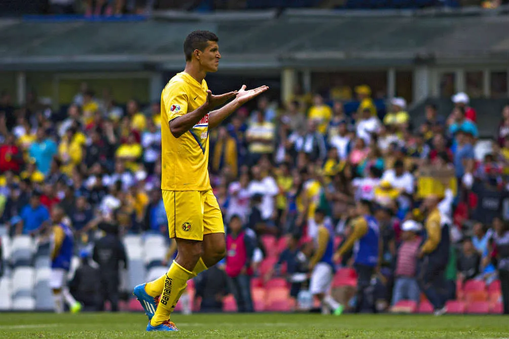 IMAGO7 Maza Rodríguez se molesta en un juego con las Águilas