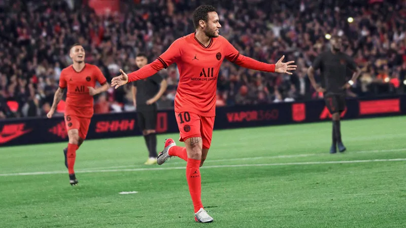 FACEBOOK @PSG El brasileño festeja un tanto en la Liga de Francia