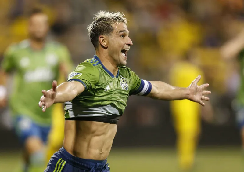 AP Nicolás Lodeiro jugando con el Sonder FC de Seattle