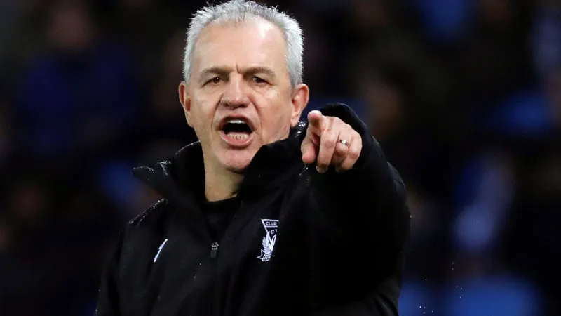 El Vasco da indicaciones en el duelo ante la Real Sociedad