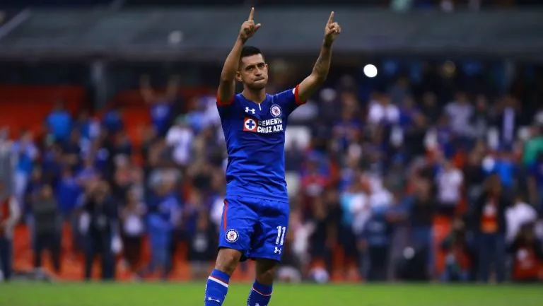 Elías Hernández festeja una anotación con La Máquina