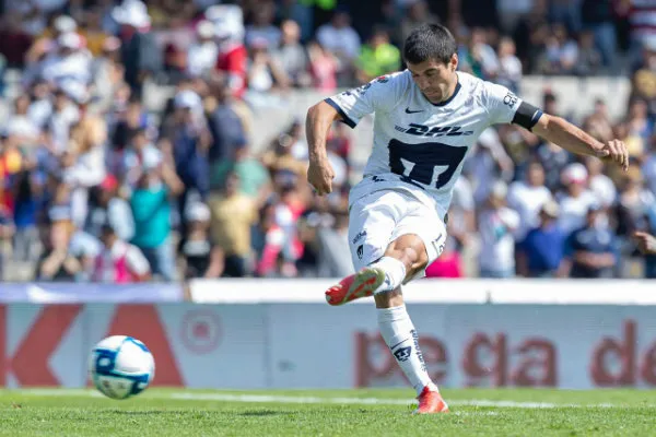 Ignacio Malcorra al momento de cobrar el penal fallado
