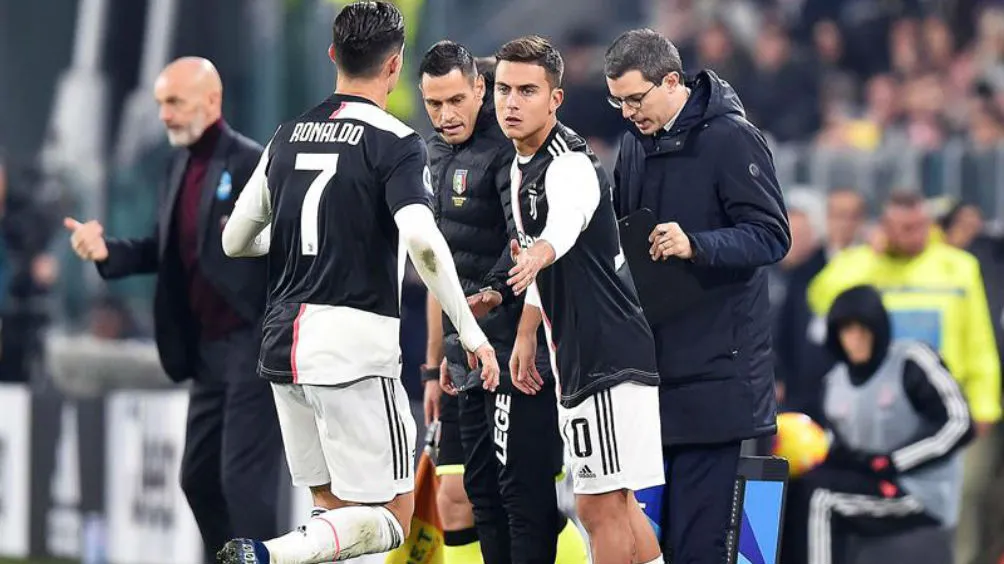 EFE Dybala ingresando a la cancha por Cristiano