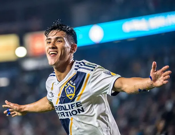 Uriel Antuna en un partido con LA Galxy