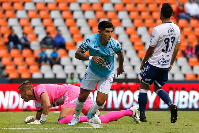 IMAGO7 Guzmán, tras anotar con los Tuzos