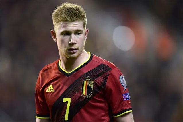 AP Kevin de Bruyne se lamenta en juego de Bélgica
